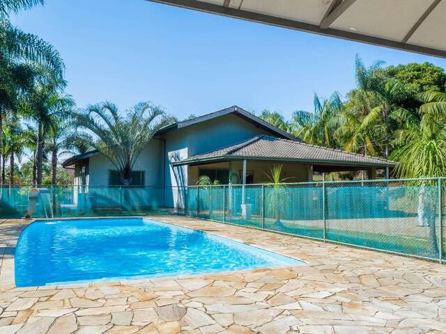 Chácara para Venda em Atibaia - 2