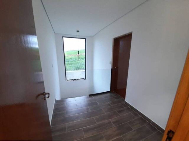 Sobrado para Locação em Atibaia - 3