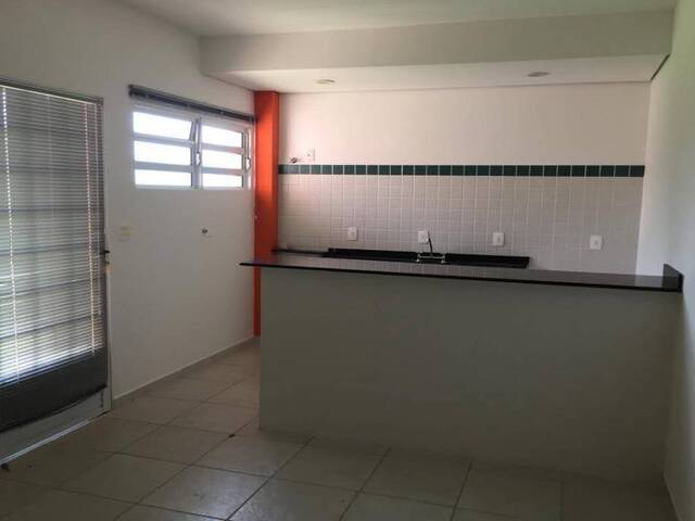 Sobrado para Venda em Atibaia - 3