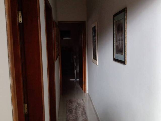 Casa para Venda em Atibaia - 4