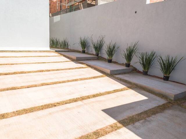 Sobrado para Venda em Atibaia - 4