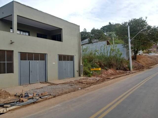 Sobrado para Venda em Mairiporã - 2