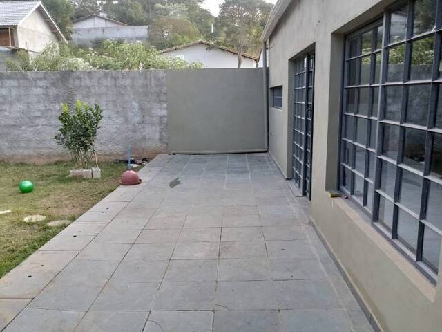 Sobrado para Venda em Mairiporã - 3