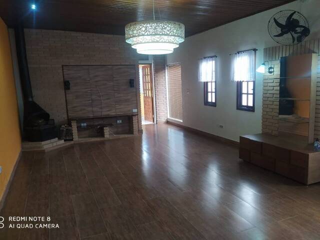 Sobrado para Venda em Atibaia - 3