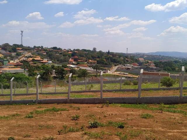 Terreno para Venda em Atibaia - 2