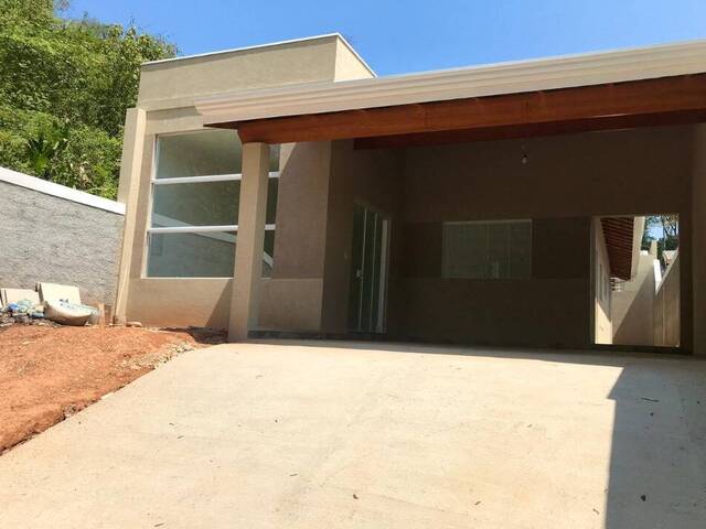 Venda em MIRANTE DA MANTIQUEIRA - Mairiporã