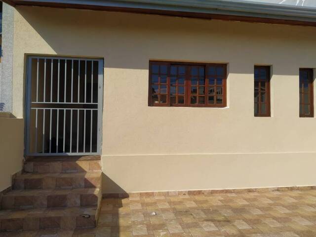 Casa para Venda em Atibaia - 2