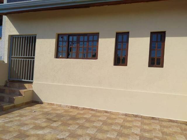 Casa para Venda em Atibaia - 3