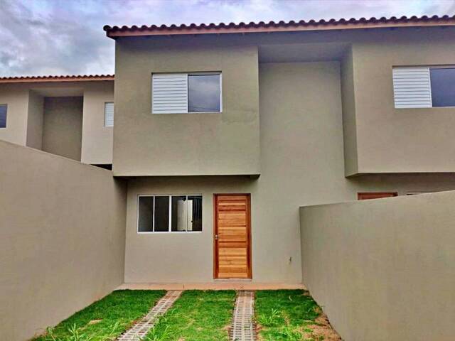 Sobrado para Venda em Atibaia - 2