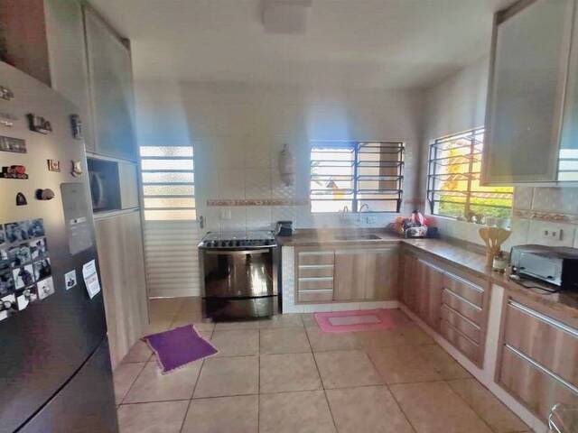 Casa em condomínio para Venda em Atibaia - 2