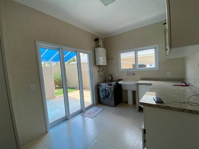 Casa em condomínio para Venda em Atibaia - 2