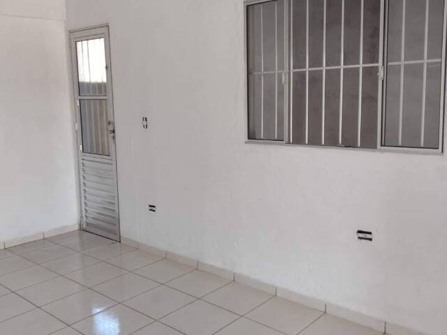 Sobrado para Venda em Atibaia - 3