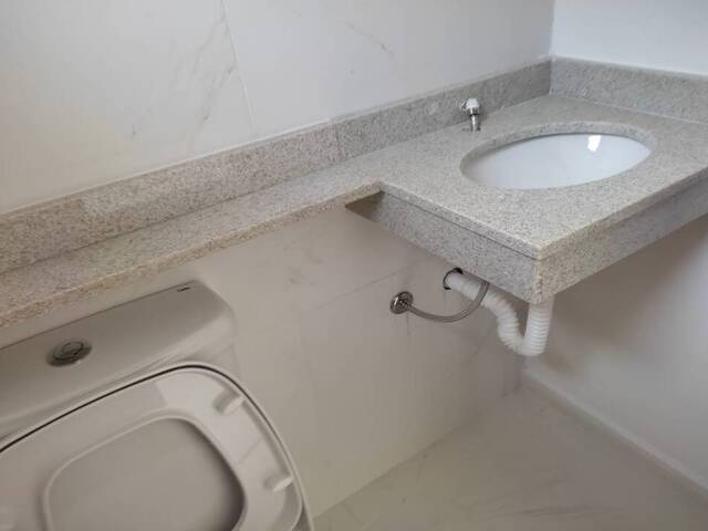 Casa em condomínio para Venda em Atibaia - 2