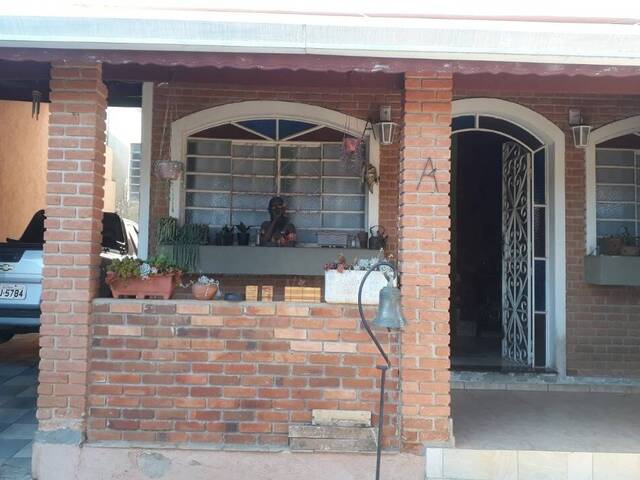 Casa para Venda em Atibaia - 4