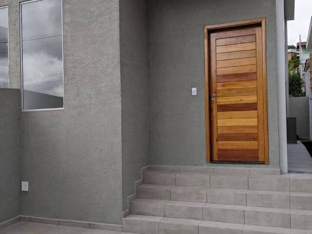 Sobrado para Venda em Atibaia - 2