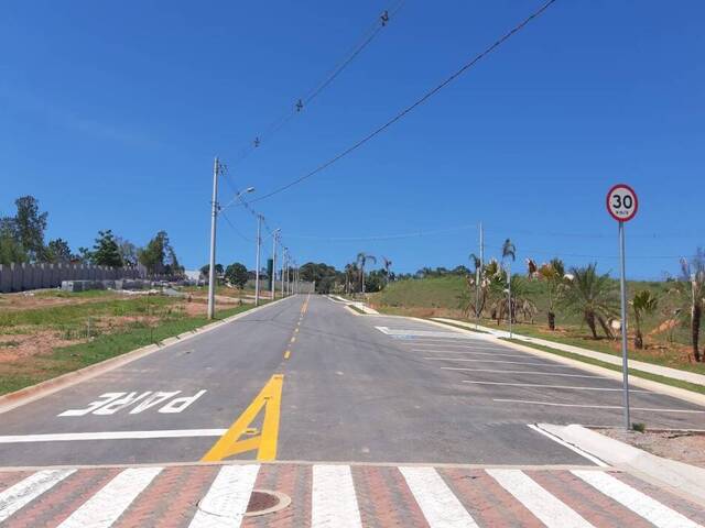 Terreno para Venda em Atibaia - 2