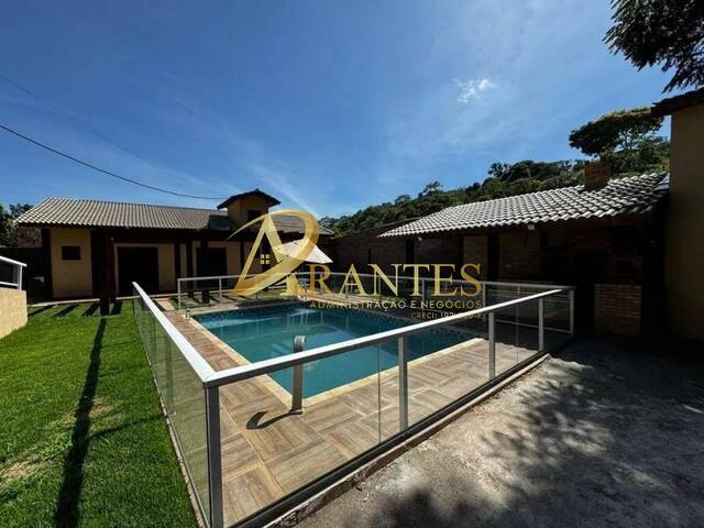 #2396 - Casa de Campo para Venda em Atibaia - SP