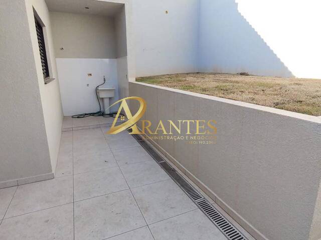 #2404 - Casa para Venda em Atibaia - SP