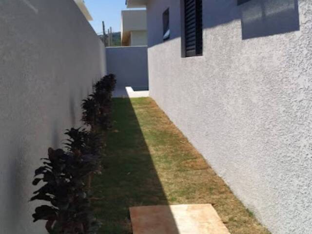 Casa em condomínio para Venda em Atibaia - 2