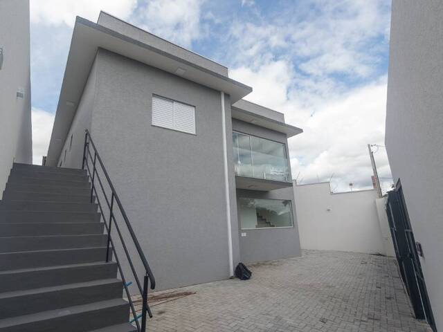 Casa para Venda em Atibaia - 2