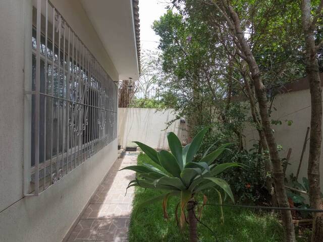 Casa para Venda em Atibaia - 2