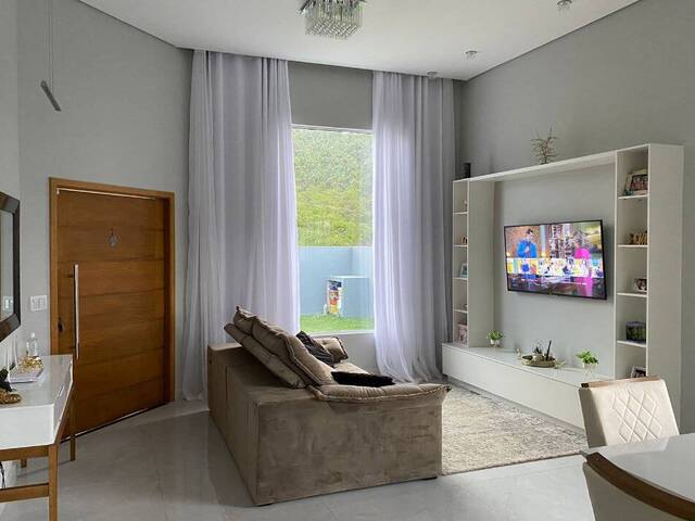 Casa para Venda em Atibaia - 3