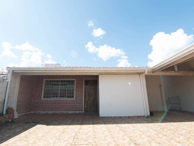 Casa para Venda em Atibaia - 3