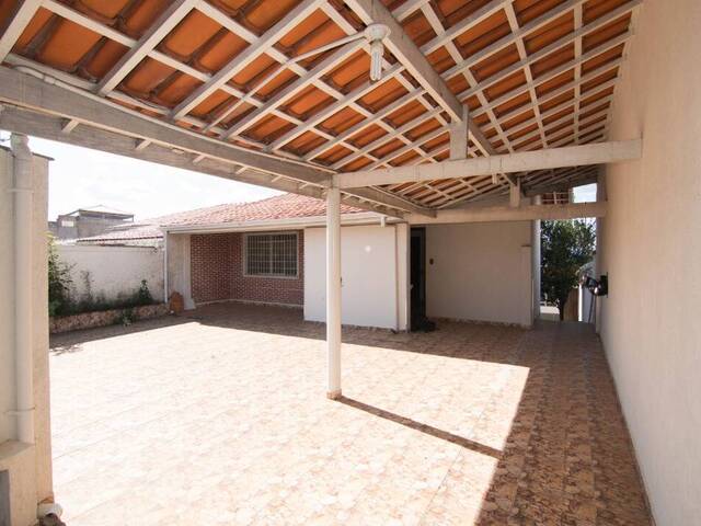 Casa para Venda em Atibaia - 5