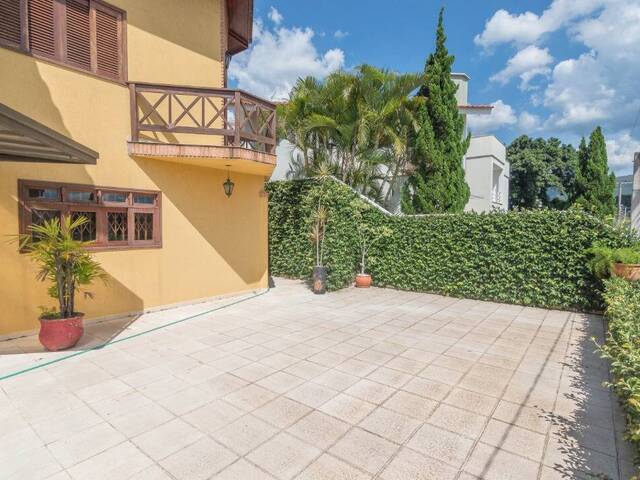 Casa para Venda em Atibaia - 3