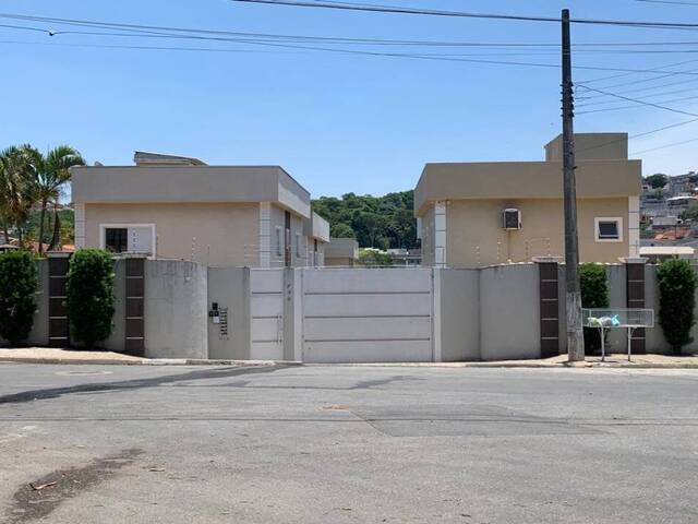 Casa em condomínio para Venda em Atibaia - 2