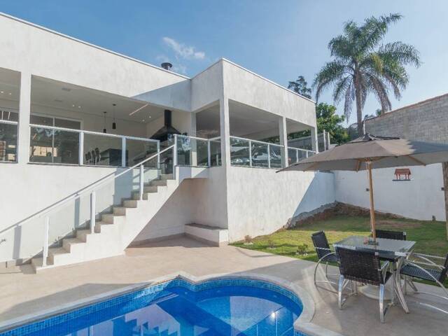 Casa para Venda em Atibaia - 3