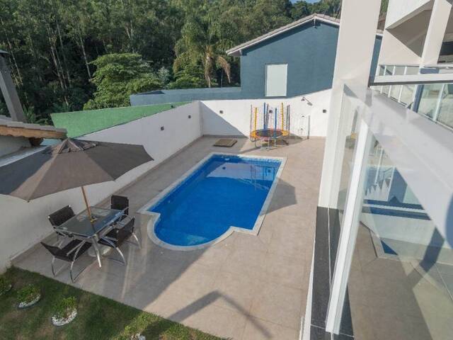 Casa para Venda em Atibaia - 4