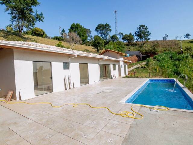 Chácara para Venda em Atibaia - 2