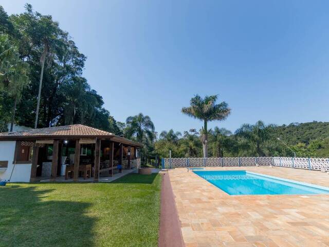 Chácara para Venda em Atibaia - 2