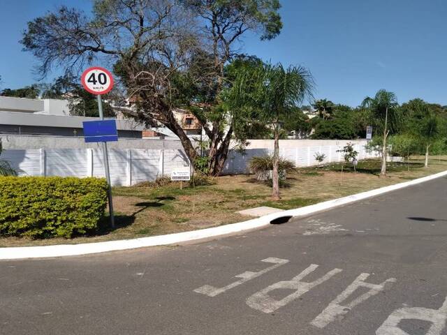 Terreno para Venda em Atibaia - 2