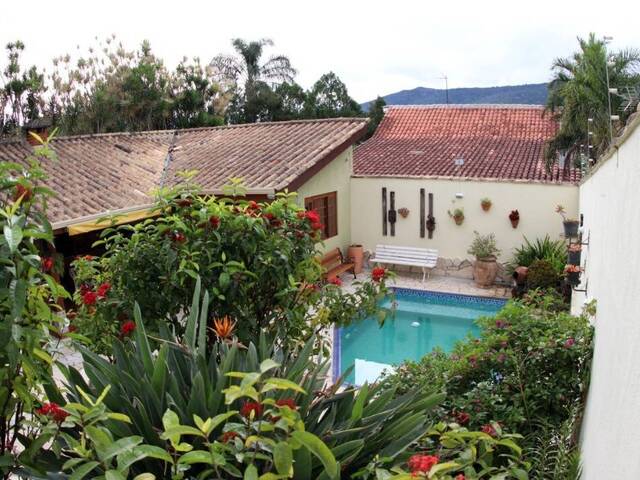 Sobrado para Venda em Atibaia - 2