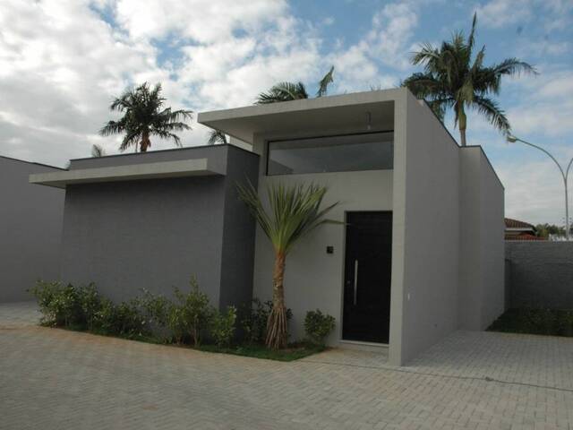 Casa em condomínio para Venda em Atibaia - 2