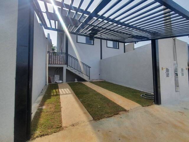 Casa para Venda em Atibaia - 3