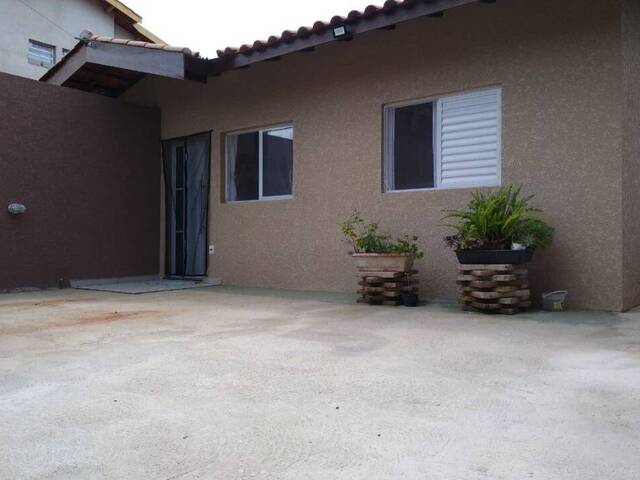 Casa para Venda em Atibaia - 3