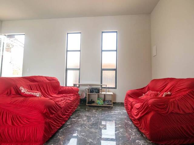 Casa para Venda em Atibaia - 4