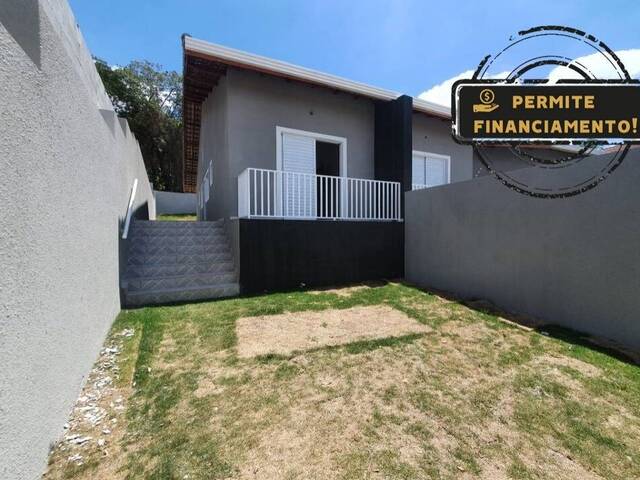 Casa para Venda em Atibaia - 3