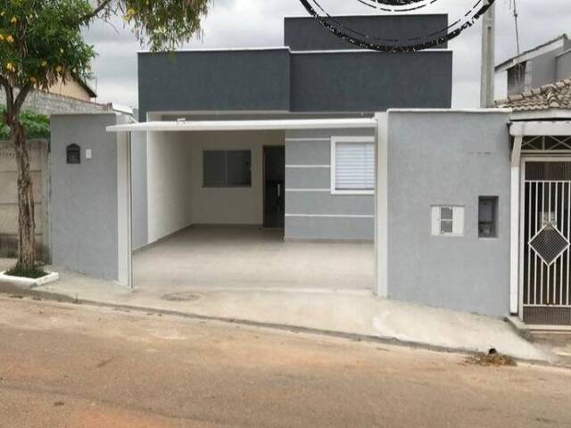 Casa para Venda em Atibaia - 3