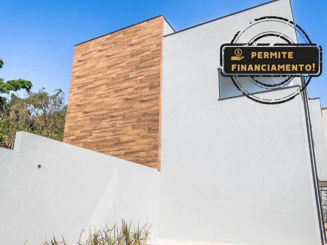 Sobrado para Venda em Atibaia - 3