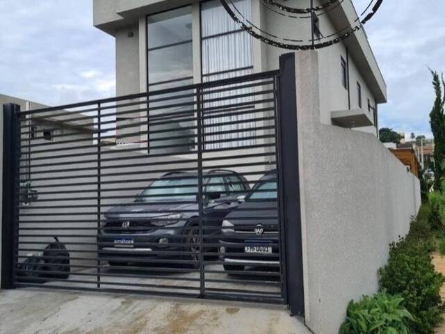 Casa para Venda em Atibaia - 3