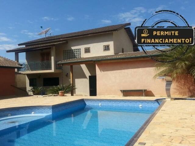 Sobrado para Venda em Atibaia - 3