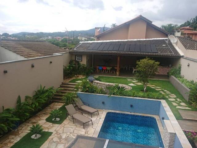 Sobrado para Venda em Atibaia - 2