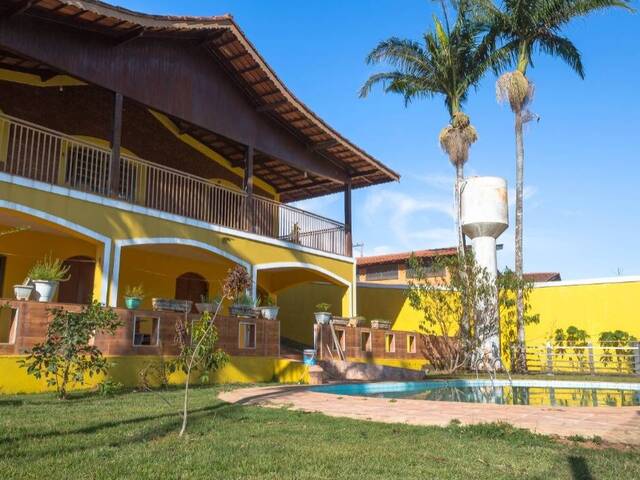 Sobrado para Venda em Atibaia - 4