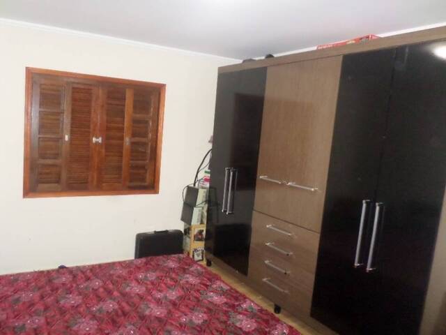 Sobrado para Venda em Atibaia - 3