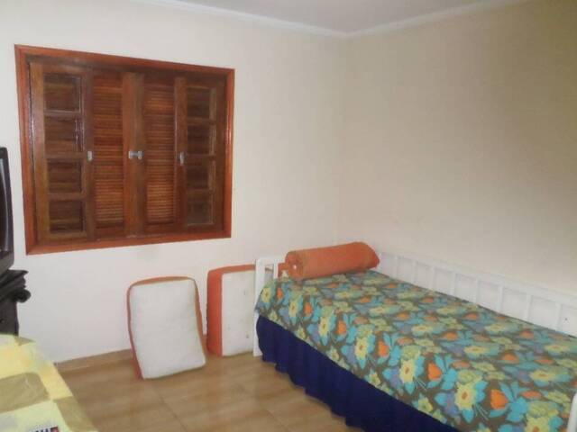 Sobrado para Venda em Atibaia - 4