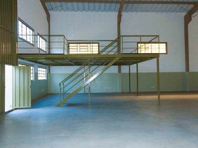 Galpão para Locação em Atibaia - 4